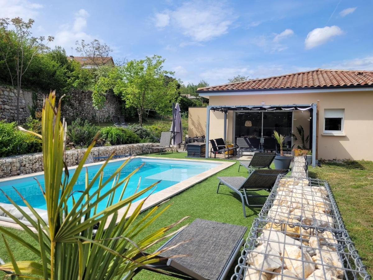 La Villa Des Papillons De Dugradus Aubenas Bagian luar foto