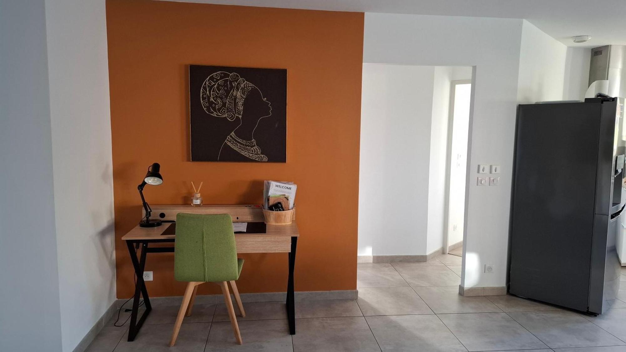 La Villa Des Papillons De Dugradus Aubenas Bagian luar foto